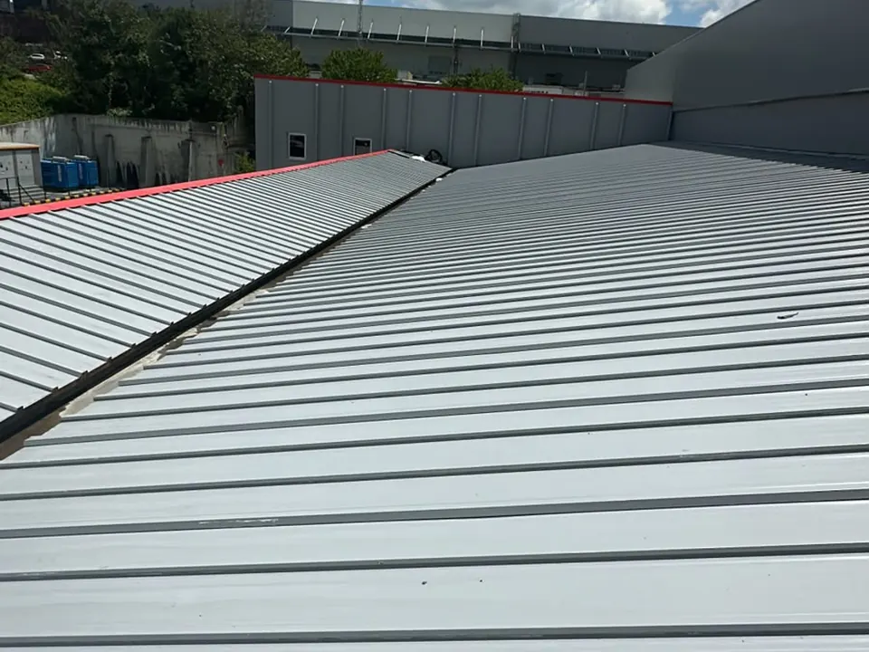 Sandviç Panel Çatı Sistemleri çatı uygulaması